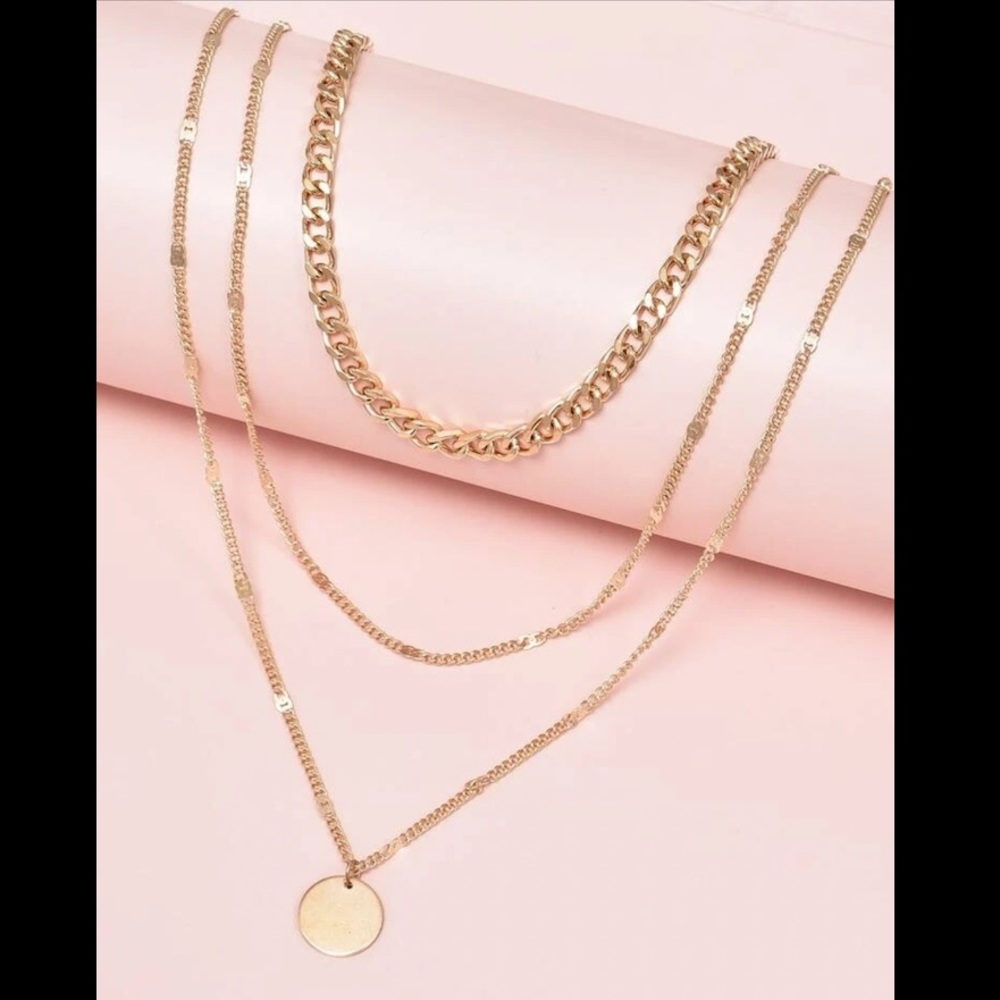 GOLD DISC CHARM LAYERED NECKLACE